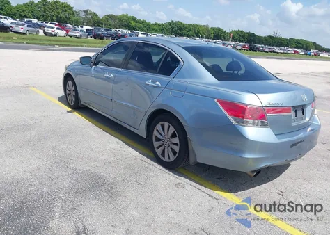 2011 Honda Accord 3.5 Ex-L from USA, damaged, VIN 1HGCP3F82BA014374